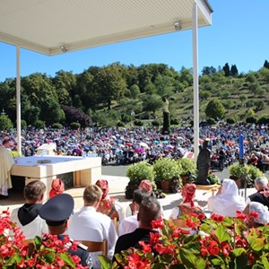 Kardinal Bozanić predslavio euharistijsko slavlje na zavjetnom hodočašću vjernika grada Zagreba u Mariju Bistricu